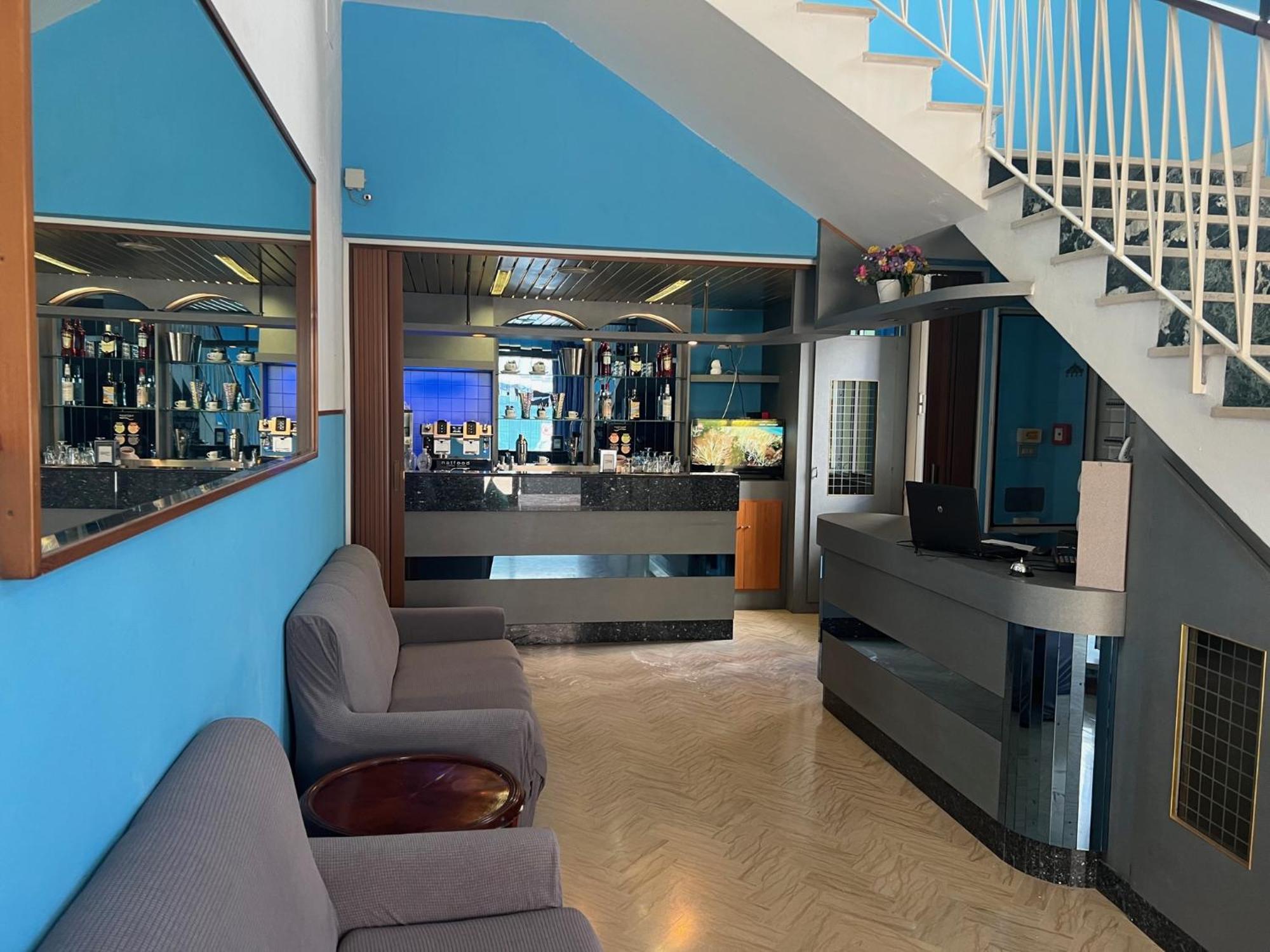 Hotel Estense Ρίμινι Εξωτερικό φωτογραφία