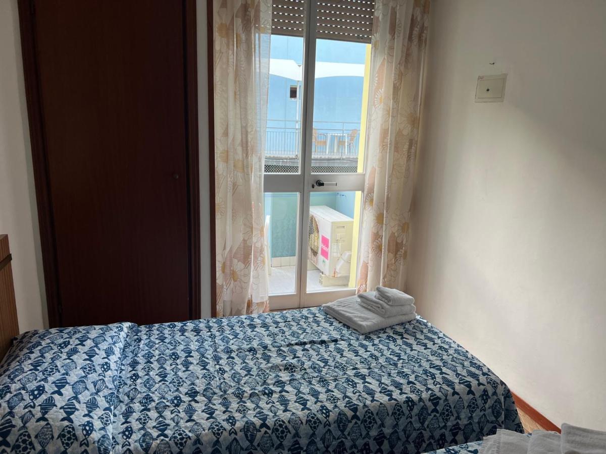 Hotel Estense Ρίμινι Εξωτερικό φωτογραφία