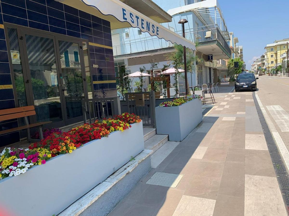 Hotel Estense Ρίμινι Εξωτερικό φωτογραφία